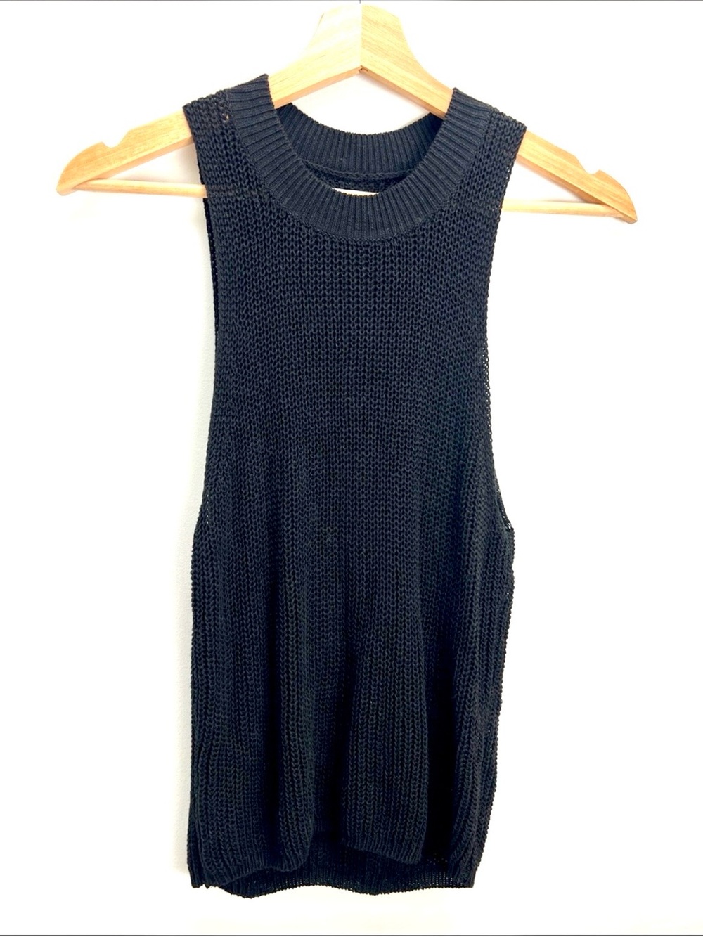 Reformation Open Knit Tank Top Black Sleeveless Sweater Womens XS Minimalist
